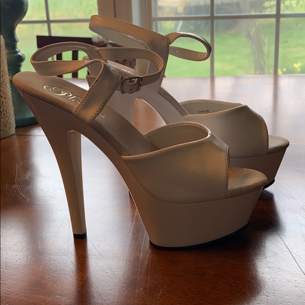 Platform heels